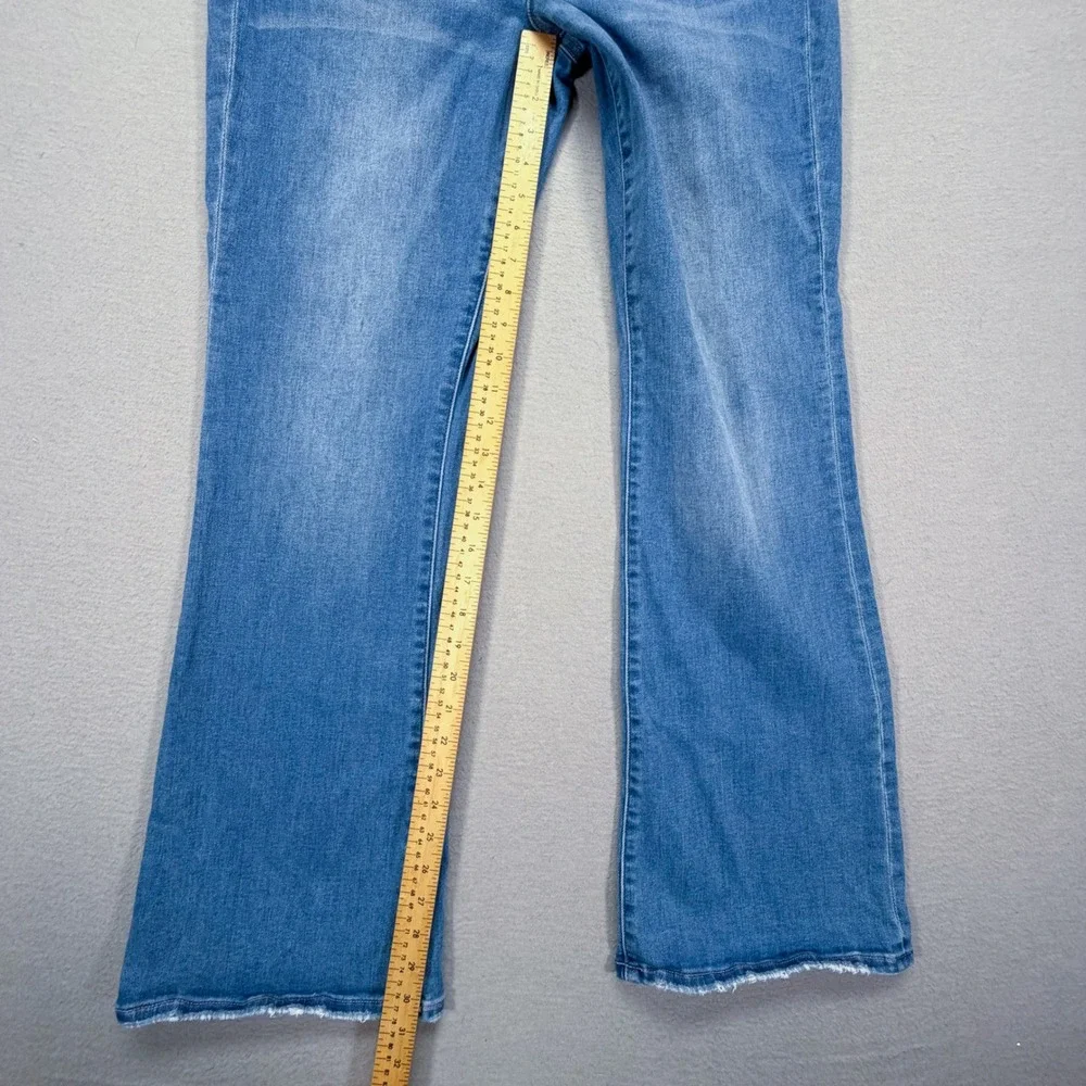 American Eagle Womens Kick Boot Regular Blue Ne(x)t Level Stretch Jeans 14